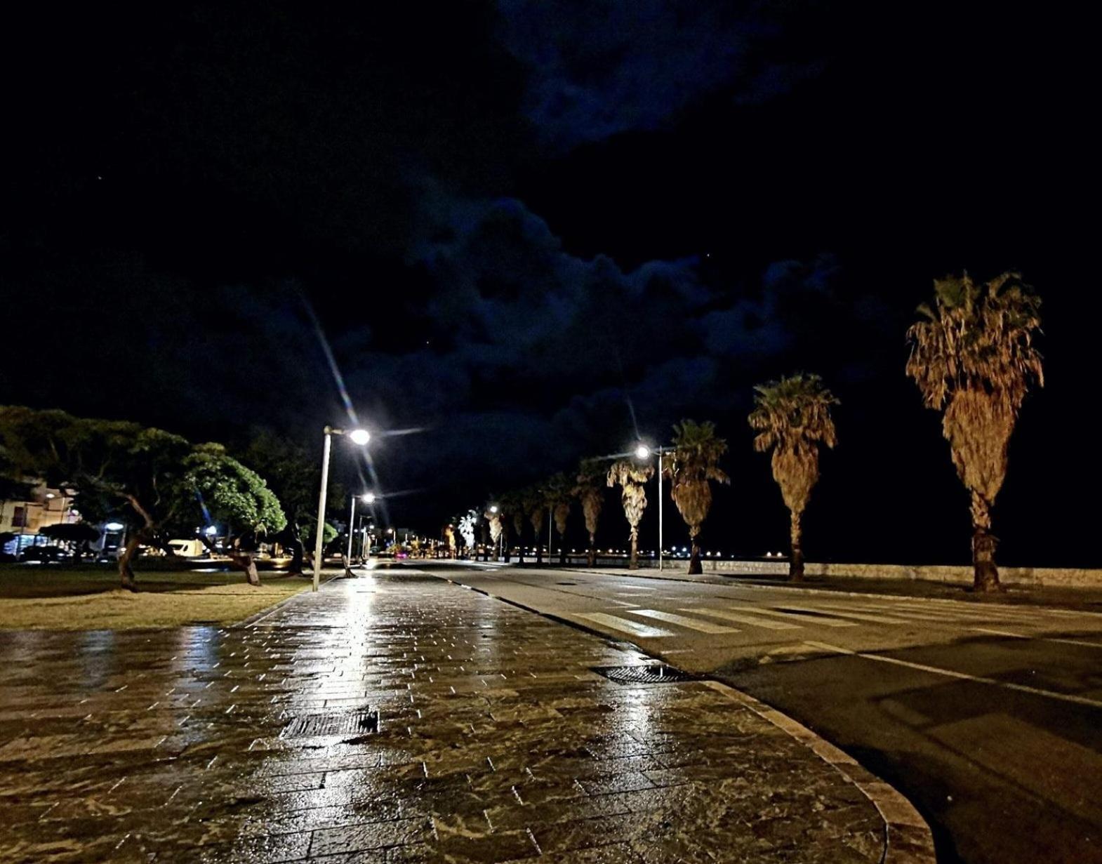 I Mori In Campidoglio Affitta Camere 圣亚加塔·迪·米利特 外观 照片