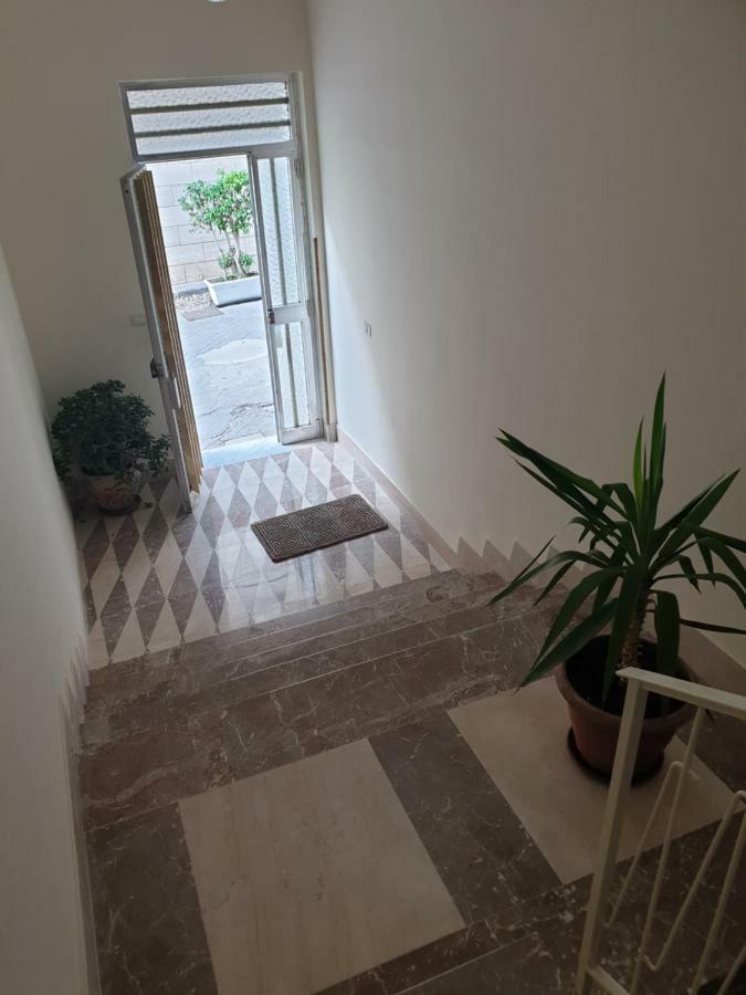 I Mori In Campidoglio Affitta Camere 圣亚加塔·迪·米利特 外观 照片